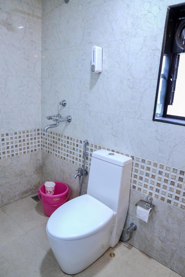 Surya Kiran Miramar Bed & Breakfast Panaji Exterior foto