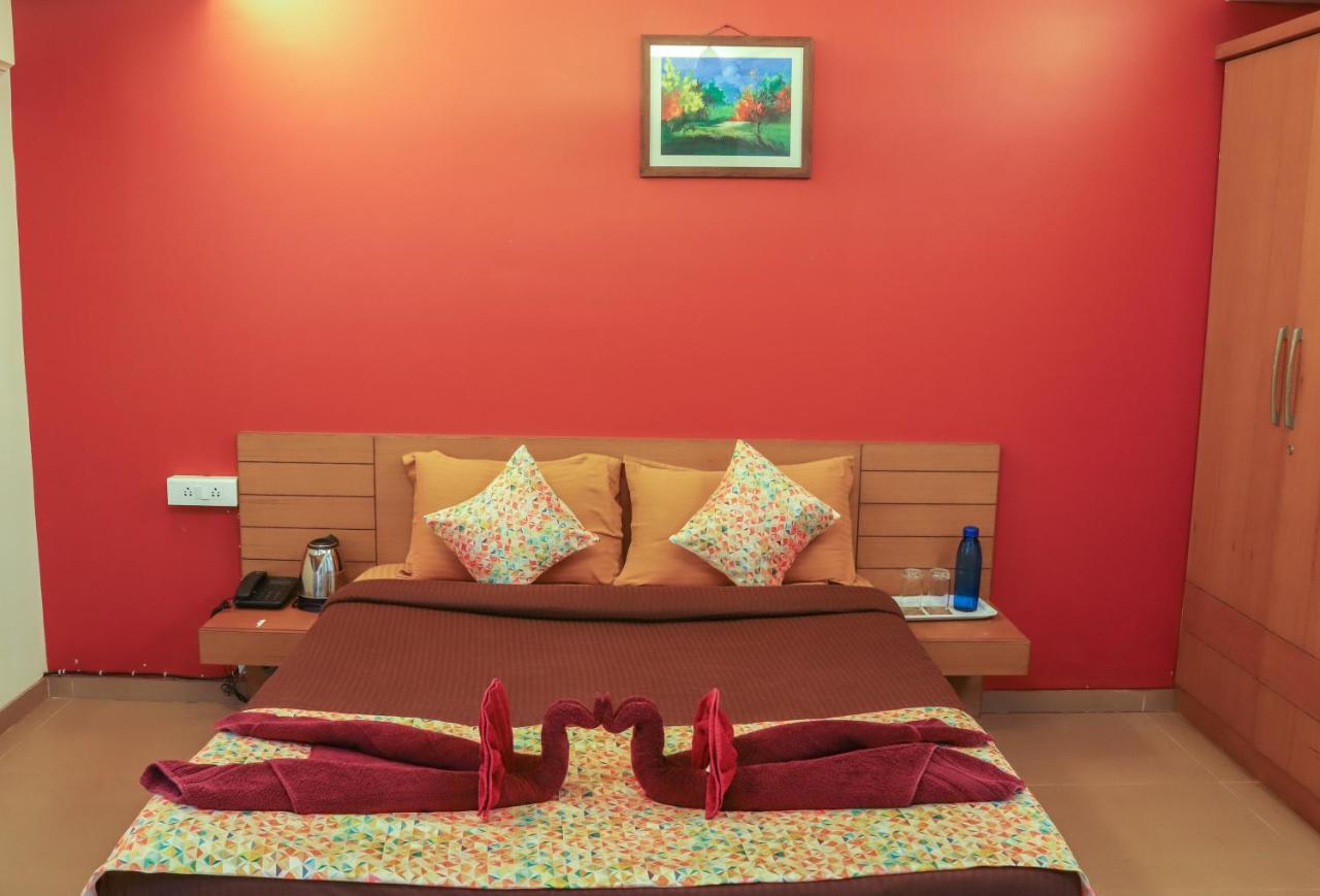 Surya Kiran Miramar Bed & Breakfast Panaji Exterior foto