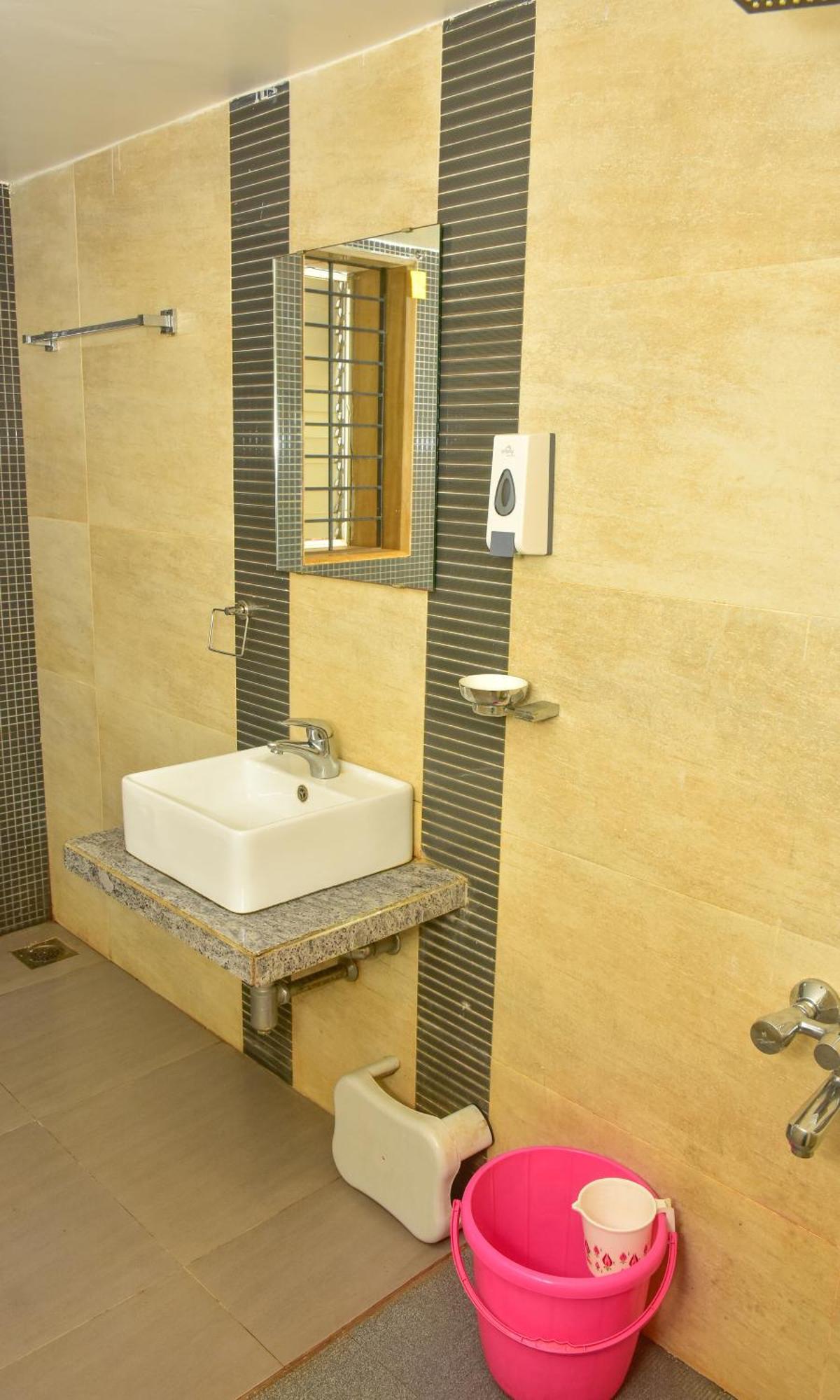 Surya Kiran Miramar Bed & Breakfast Panaji Exterior foto