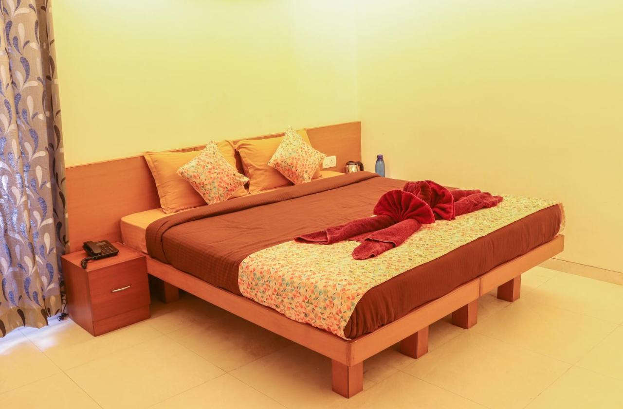 Surya Kiran Miramar Bed & Breakfast Panaji Exterior foto