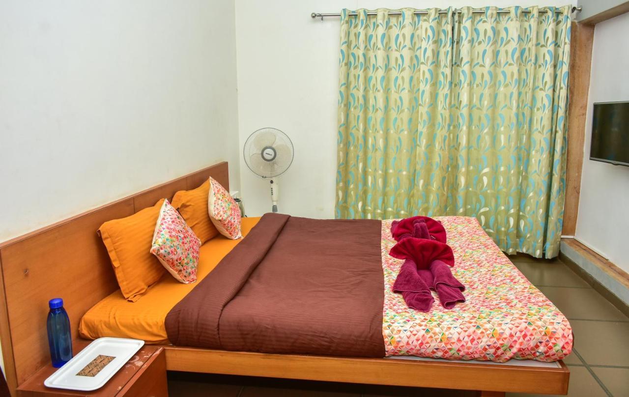 Surya Kiran Miramar Bed & Breakfast Panaji Exterior foto